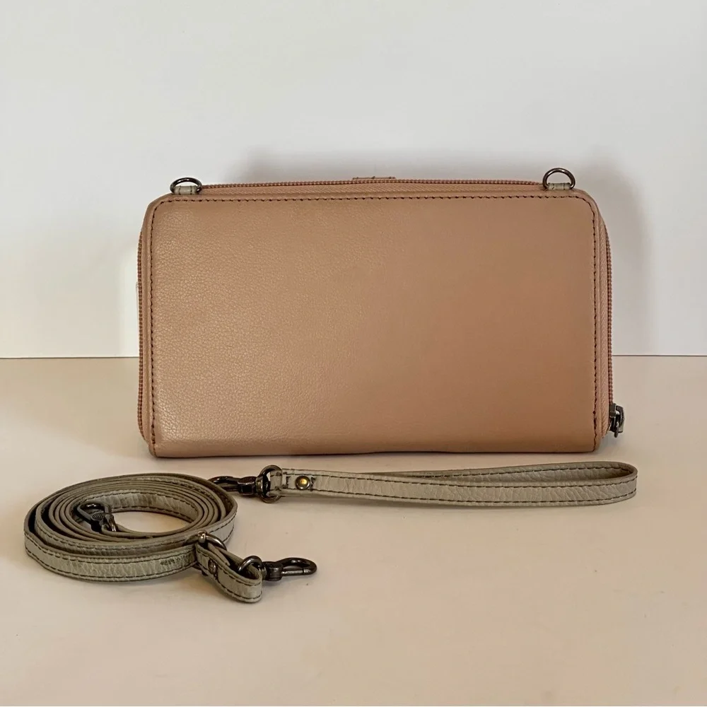 The Sak‎ Leather Crossbody Organizer Wallet Blush Pink Accordion Wristlet